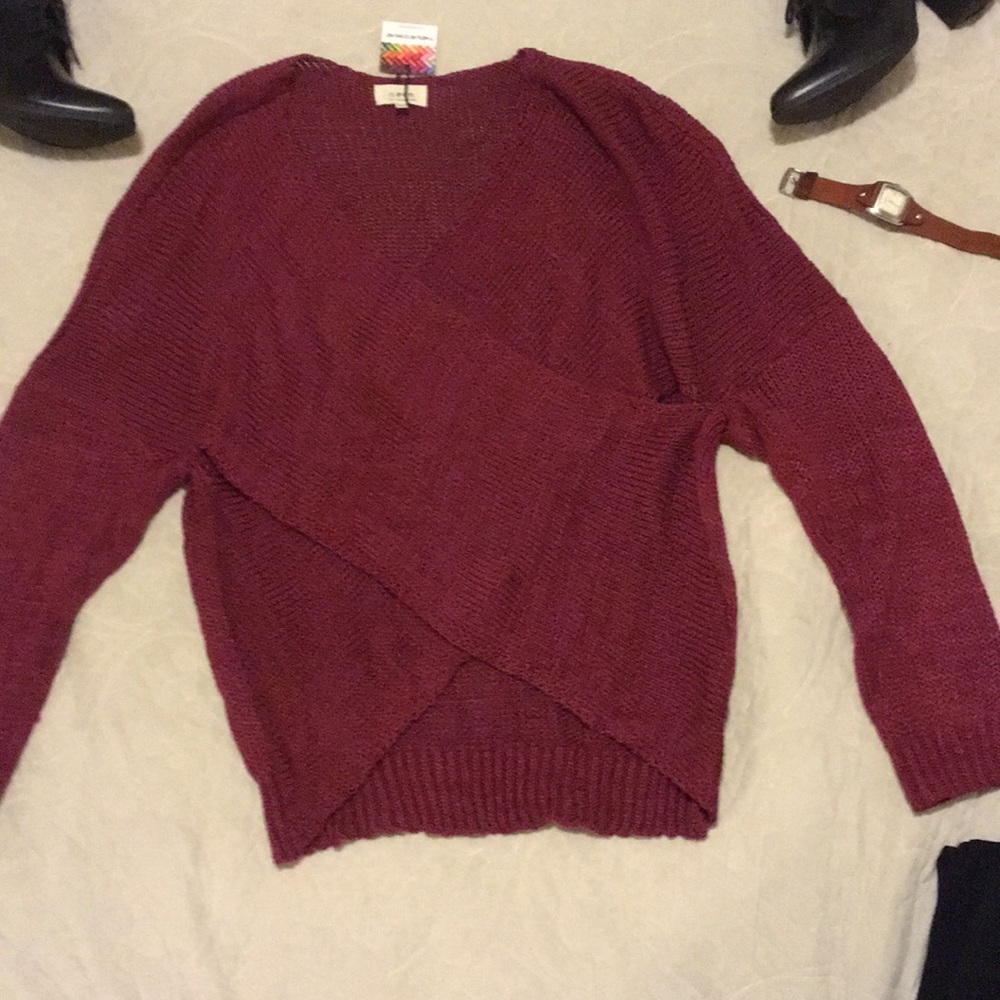 "Cinnamon Twist" Criss Cross sweater - Picture 5 of 7